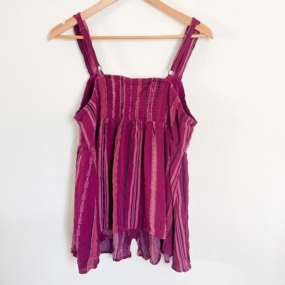 Torrid Babydoll Crepe smocked back textured v-neck striped Tank top size large - Picture 8 of 13